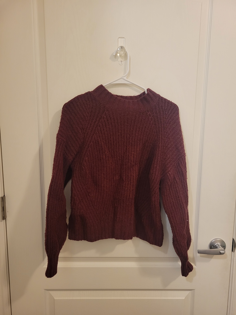 Old Navy Burgundy Crewneck Chunky Knit Sweater
